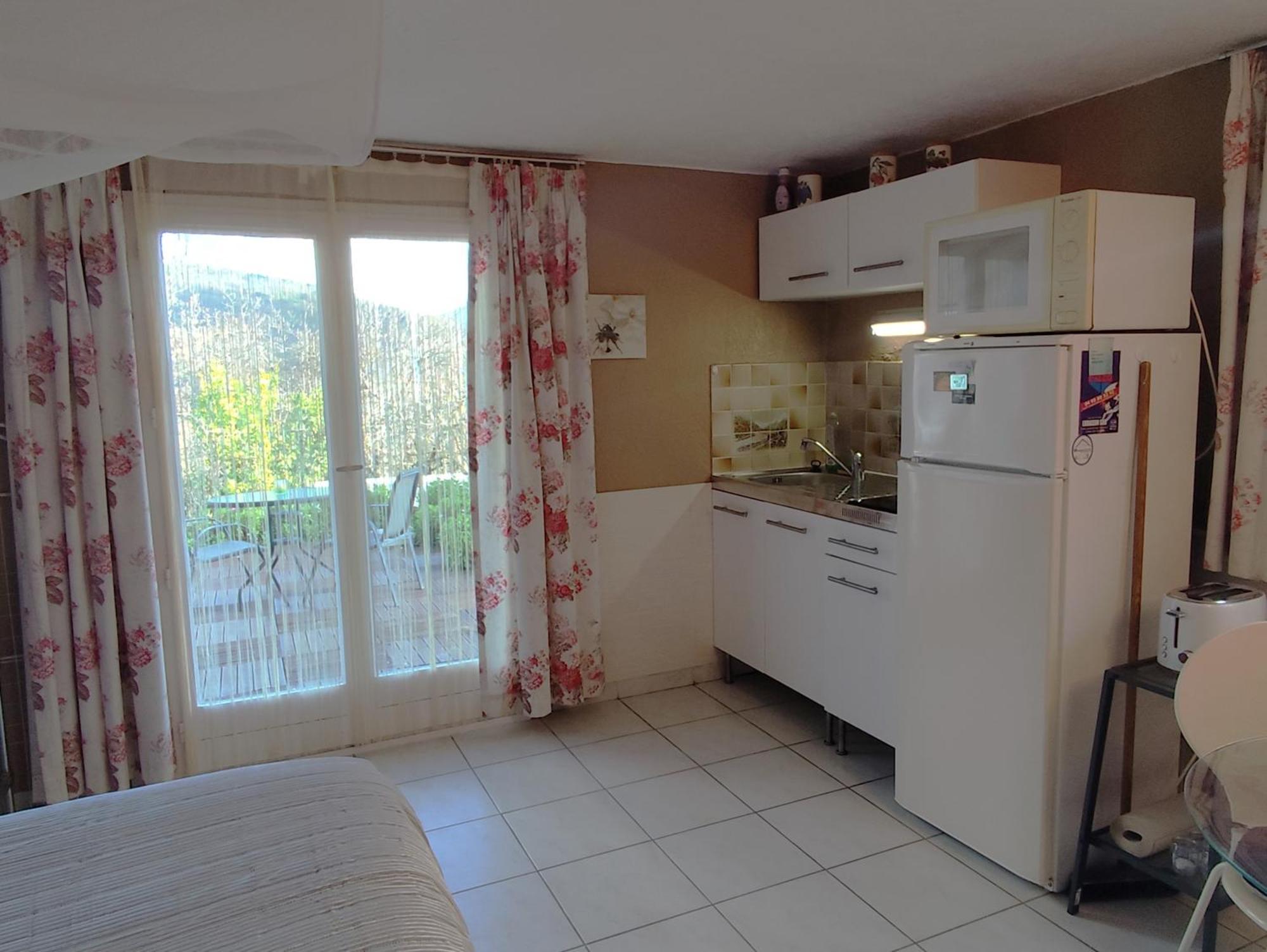 Studio Le Romantique A 20 Kms De Nice Bendéjun Exterior foto